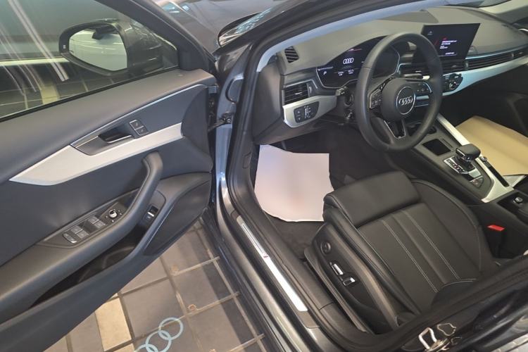 Used Audi A4L 2024 40 TFSI Fashion Dynamic Model Driver Seat