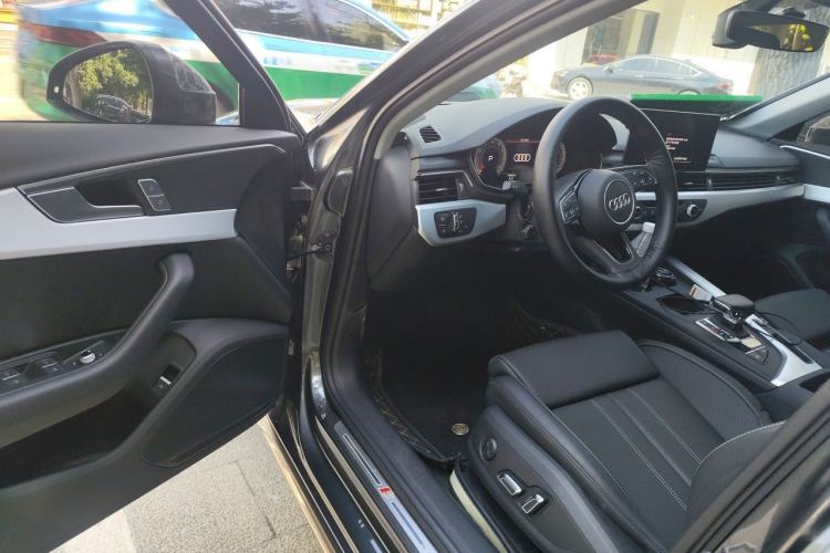 Used Audi A4L 2024 40 TFSI Fashion Dynamic Model Driver Seat