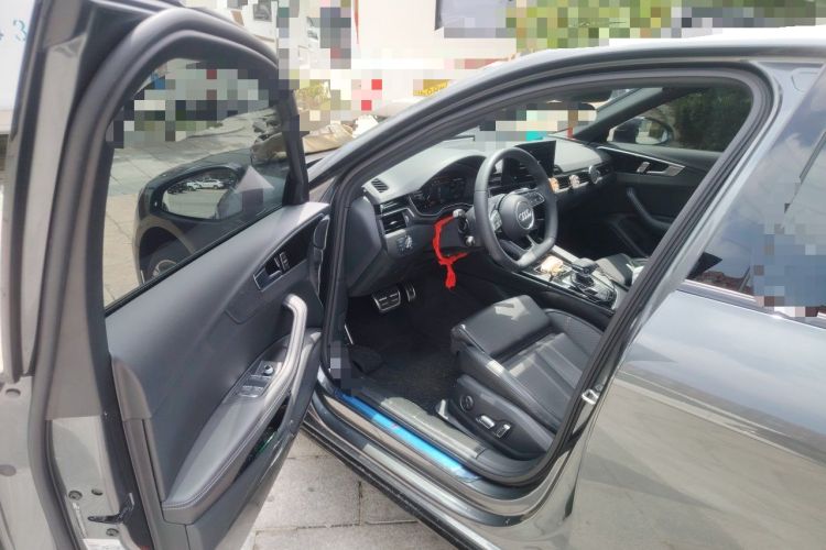 Used Audi A4L 2024 40 TFSI Luxury Dynamic Edition Driver Seat