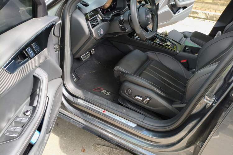 Used Audi A4L 2024 40 TFSI quattro RS Performance Package Driver Seat