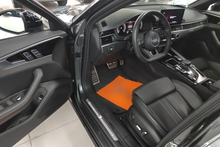 Used Audi A4L 2024 40 TFSI quattro RS Performance Package Driver Seat