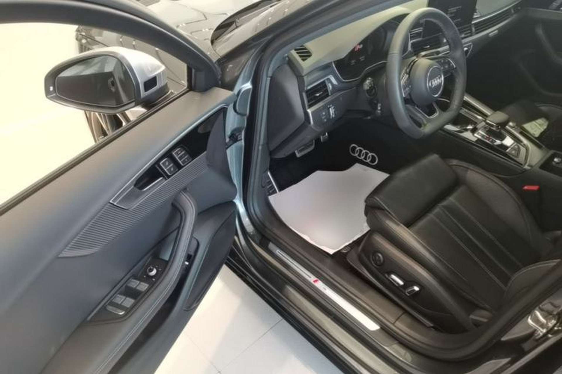 Used Audi A4L 2024 40 TFSI quattro RS Performance Package Driver Seat
