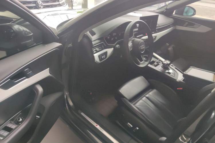 Used Audi A4L 2024 40 TFSI Fashion Dynamic Model Driver Seat