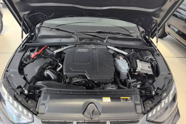 Used Audi A4L 2024 40 TFSI quattro RS Performance Package Engine Bay