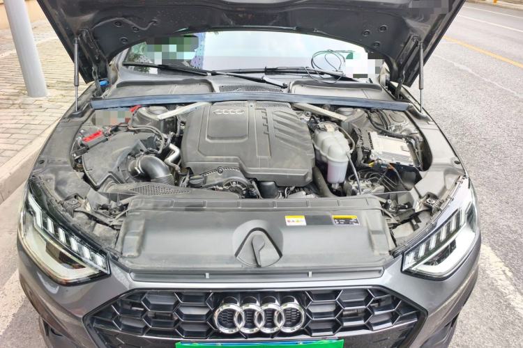 Used Audi A4L 2024 40 TFSI Luxury Dynamic Edition Engine Bay