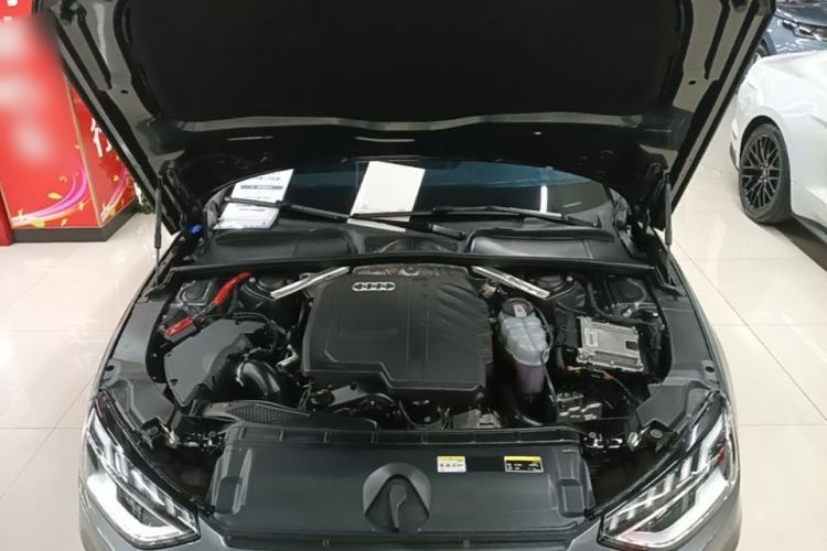 Used Audi A4L 2024 40 TFSI Luxury Dynamic Edition Engine Bay