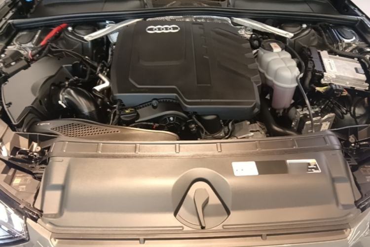 Used Audi A4L 2024 40 TFSI quattro RS Performance Package Engine Bay