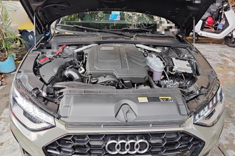 Used Audi A4L 2024 40 TFSI Luxury Dynamic Edition Engine Bay