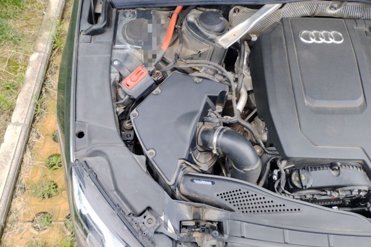 Used Audi A4L 2024 40 TFSI quattro RS Performance Package Engine Bay Right