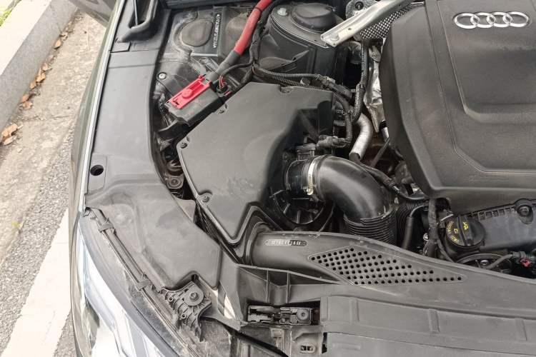 Used Audi A4L 2024 40 TFSI Fashion Dynamic Model Engine Bay Right