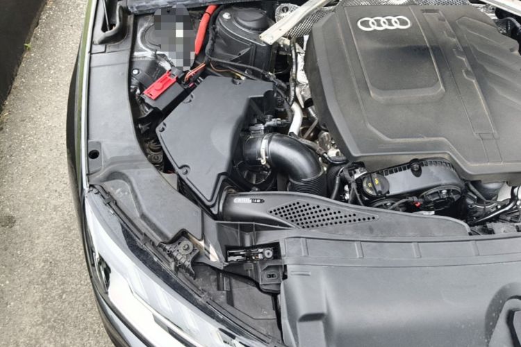 Used Audi A4L 2024 40 TFSI Luxury Dynamic Edition Engine Bay Right