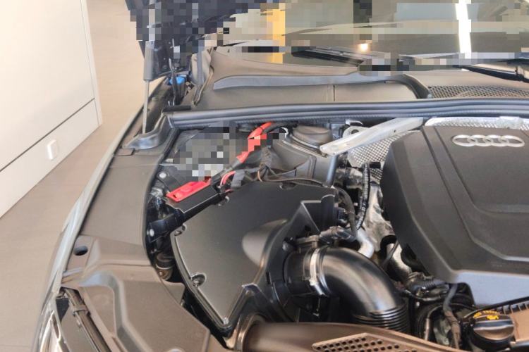Used Audi A4L 2024 40 TFSI quattro RS Performance Package Engine Bay Right