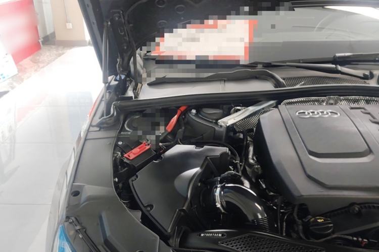 Used Audi A4L 2024 40 TFSI quattro RS Performance Package Engine Bay Right