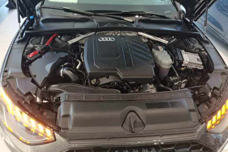 Used Audi A4L 2024 40 TFSI quattro RS Performance Package Engine Bay