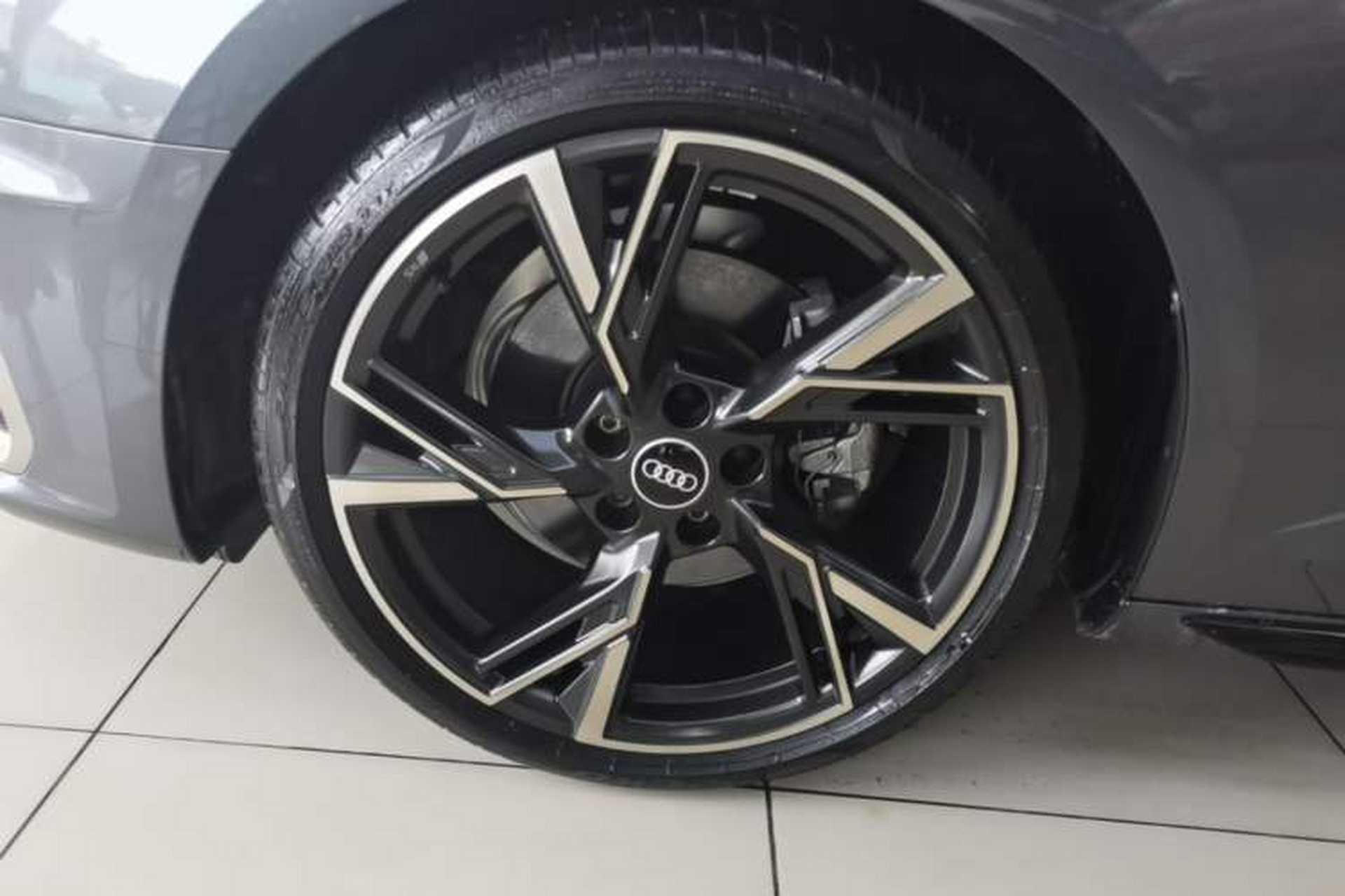 Used Audi A4L 2024 40 TFSI quattro RS Performance Package Exterior 4