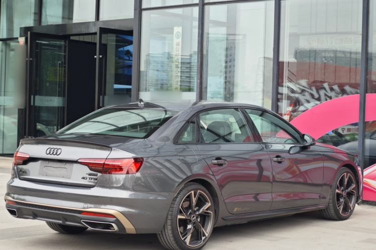 Used Audi A4L 2024 40 TFSI quattro RS Performance Package Exterior 5