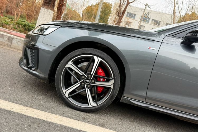 Used Audi A4L 2024 40 TFSI Luxury Dynamic Edition Exterior 5
