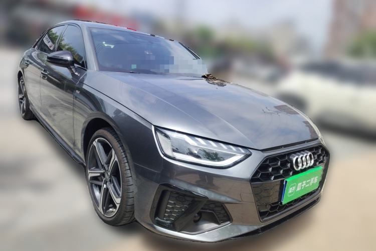 Used Audi A4L 2024 40 TFSI Luxury Dynamic Edition Front Right 45 Deg
