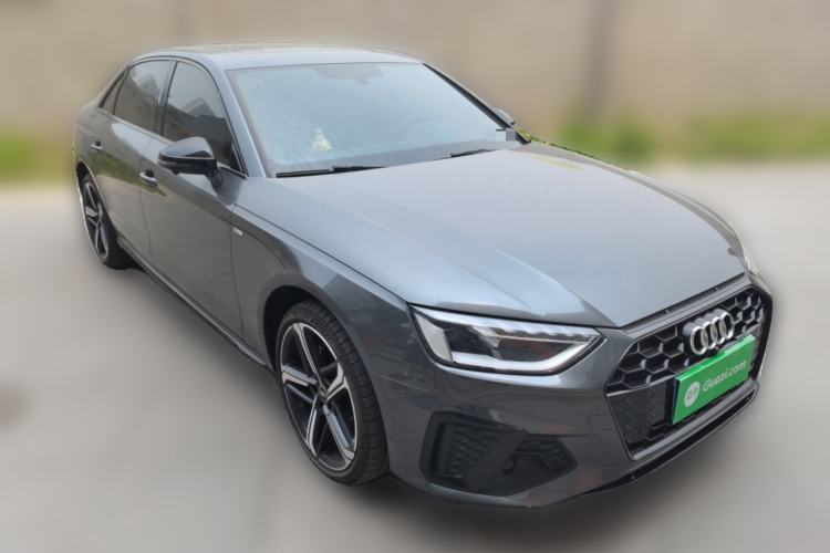 Used Audi A4L 2024 40 TFSI Luxury Dynamic Edition Front Right 45 Deg