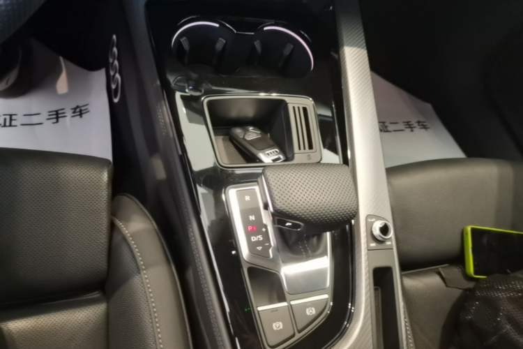 Used Audi A4L 2024 40 TFSI quattro RS Performance Package Gear Lever