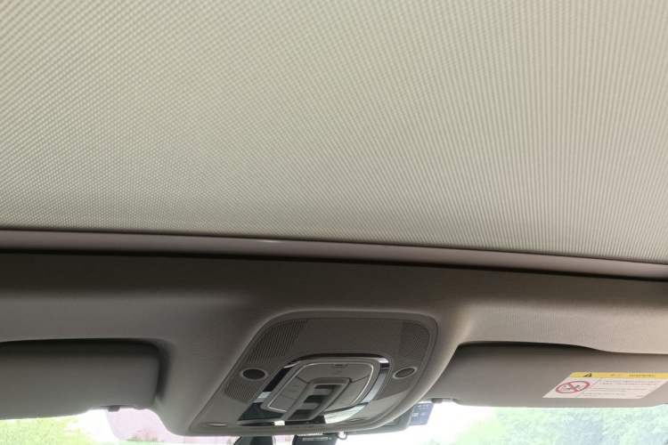 Used Audi A4L 2024 40 TFSI Fashion Dynamic Model Headliner