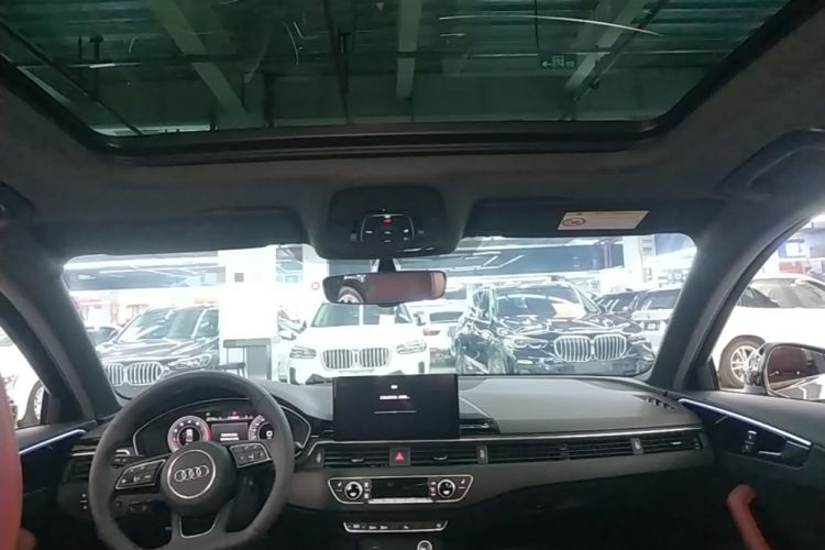 Used Audi A4L 2024 40 TFSI Luxury Dynamic Edition Headliner