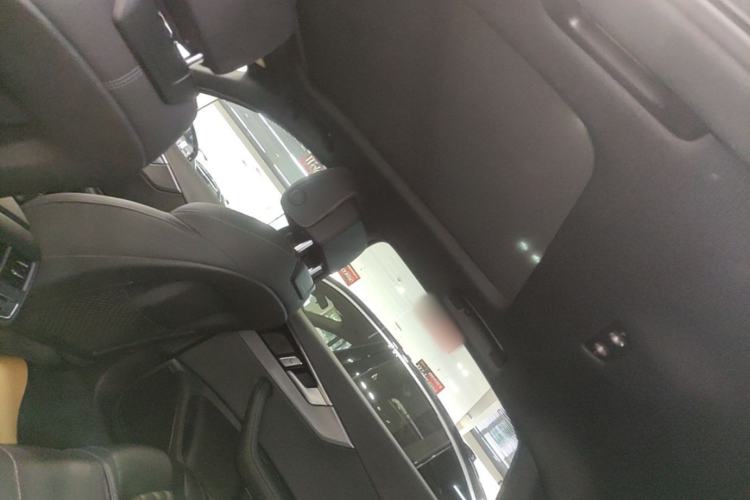 Used Audi A4L 2024 40 TFSI quattro RS Performance Package Headliner