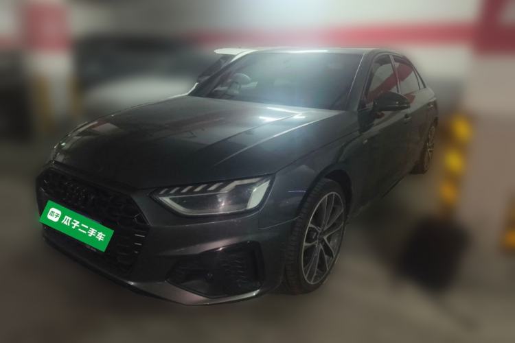 Audi A4L 2024 40 TFSI Luxury Dynamic Edition