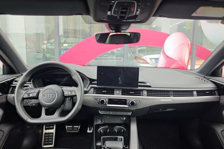 Used Audi A4L 2024 40 TFSI quattro RS Performance Package Interior 1