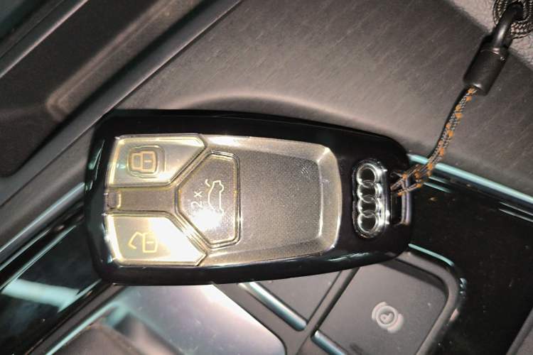 Used Audi A4L 2024 40 TFSI Luxury Dynamic Edition Interior 1