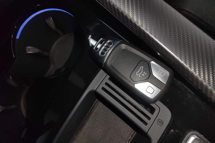 Used Audi A4L 2024 40 TFSI quattro RS Performance Package Interior 1