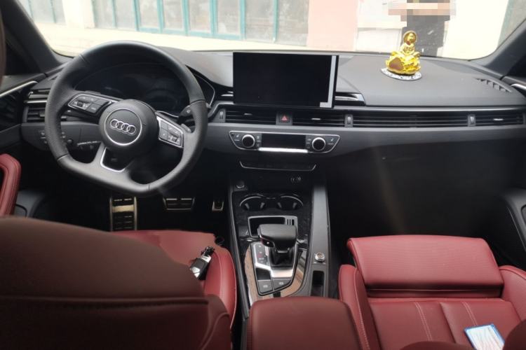 Used Audi A4L 2024 40 TFSI Luxury Dynamic Edition Interior 2