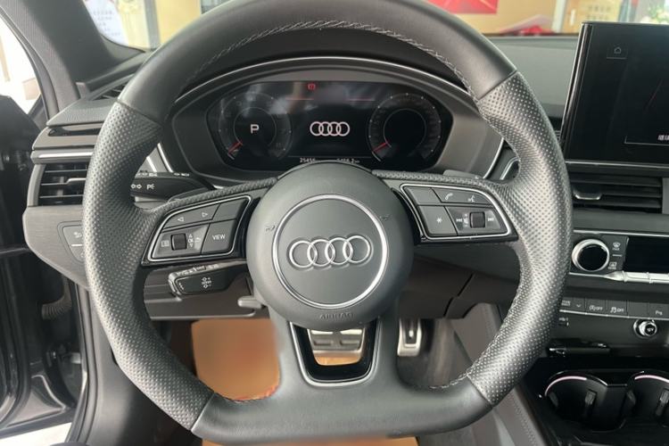 Used Audi A4L 2024 40 TFSI Luxury Dynamic Edition Interior 2