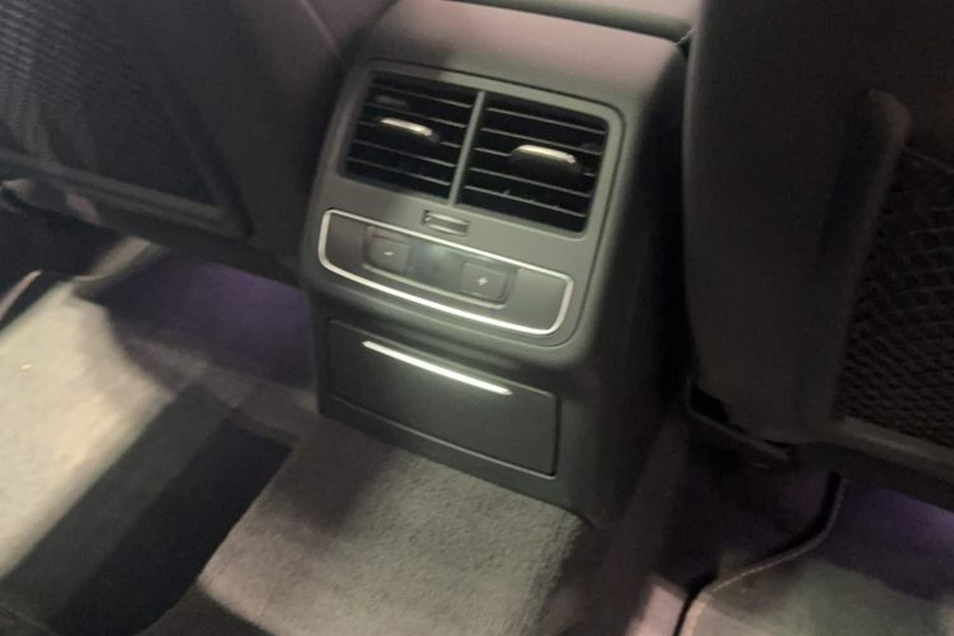 Used Audi A4L 2024 40 TFSI quattro RS Performance Package Interior 4
