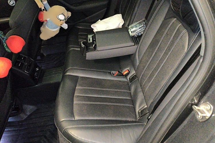 Used Audi A4L 2024 40 TFSI Luxury Dynamic Edition Interior 4