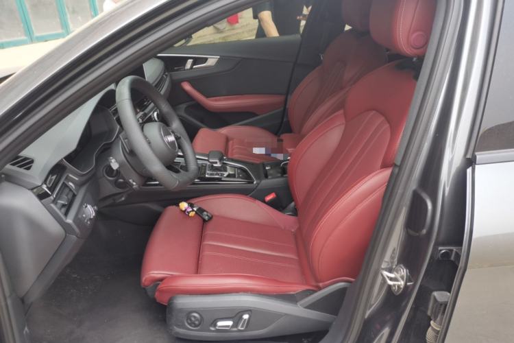 Used Audi A4L 2024 40 TFSI Luxury Dynamic Edition Left Front Seat