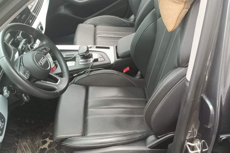 Used Audi A4L 2024 40 TFSI Fashion Dynamic Model Left Front Seat