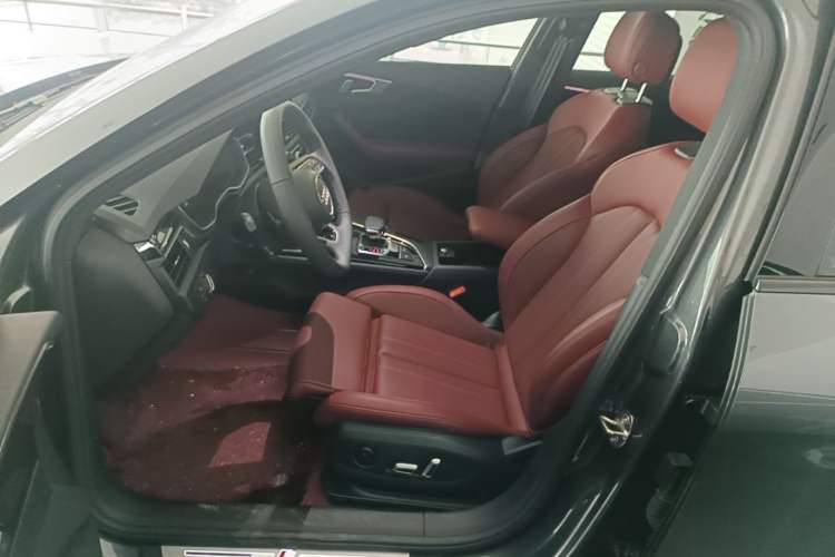 Used Audi A4L 2024 40 TFSI Luxury Dynamic Edition Left Front Seat