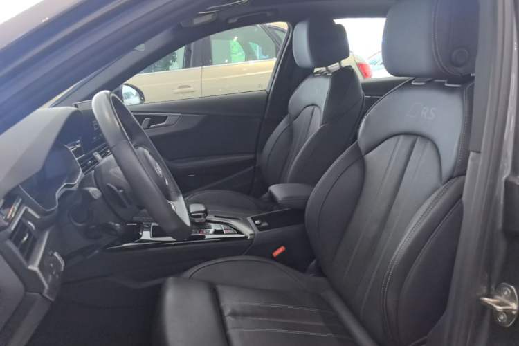 Used Audi A4L 2024 40 TFSI quattro RS Performance Package Left Front Seat