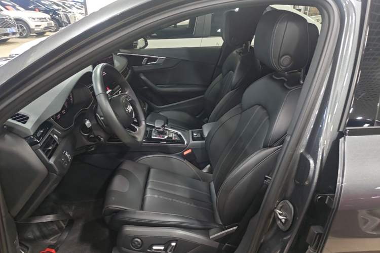 Used Audi A4L 2024 40 TFSI Luxury Dynamic Edition Left Front Seat