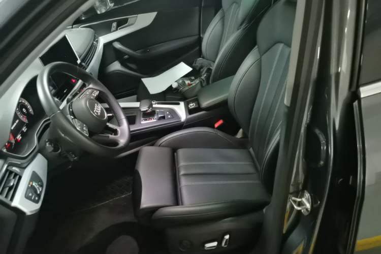 Used Audi A4L 2024 40 TFSI Fashion Dynamic Model Left Front Seat