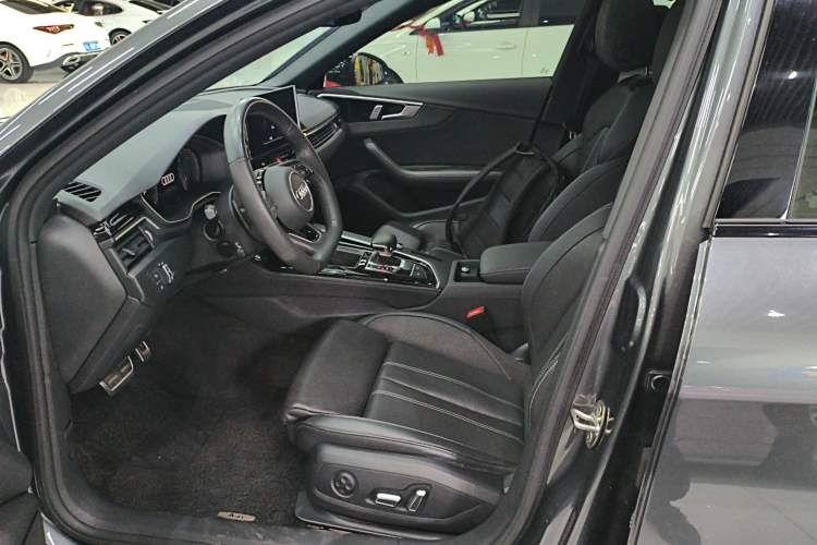 Used Audi A4L 2024 40 TFSI Luxury Dynamic Edition Left Front Seat