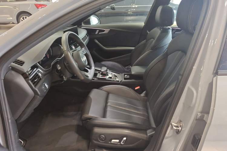 Used Audi A4L 2024 40 TFSI Luxury Dynamic Edition Left Front Seat