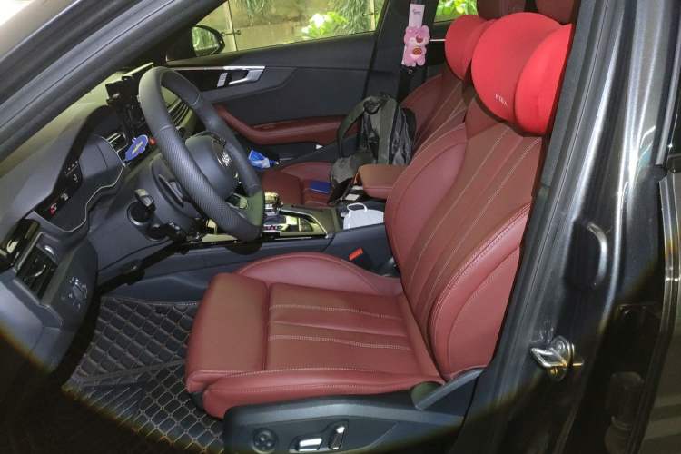 Used Audi A4L 2024 40 TFSI Luxury Dynamic Edition (Starry Night Version) Left Front Seat