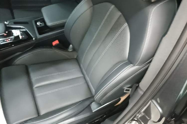 Used Audi A4L 2024 40 TFSI Luxury Dynamic Edition Left Front Seat