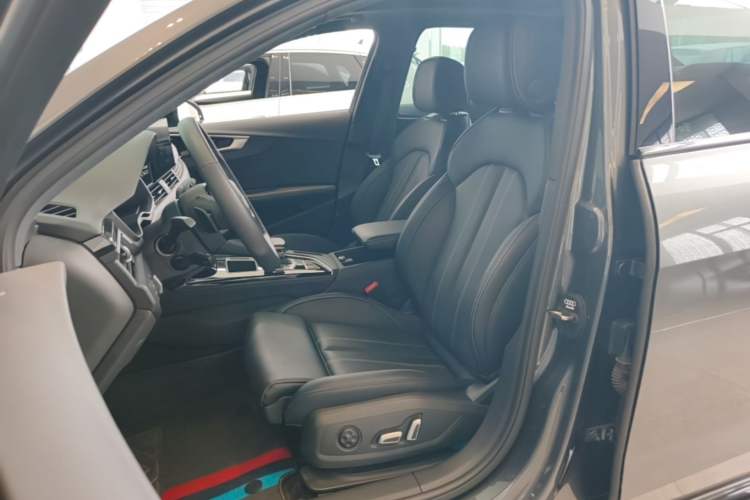 Used Audi A4L 2024 40 TFSI Luxury Dynamic Edition Left Front Seat