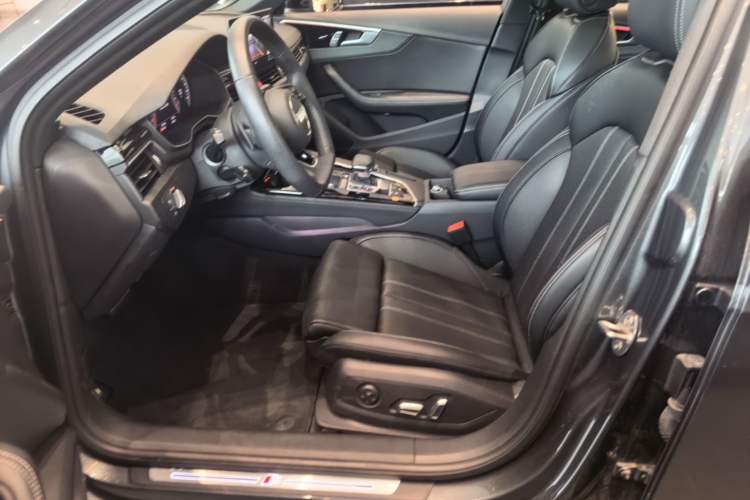 Used Audi A4L 2024 40 TFSI Luxury Dynamic Edition Left Front Seat