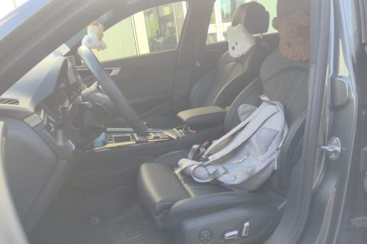 Used Audi A4L 2024 40 TFSI Luxury Dynamic Edition Left Front Seat