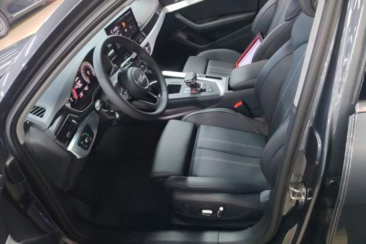 Used Audi A4L 2024 40 TFSI Fashion Dynamic Model Left Front Seat