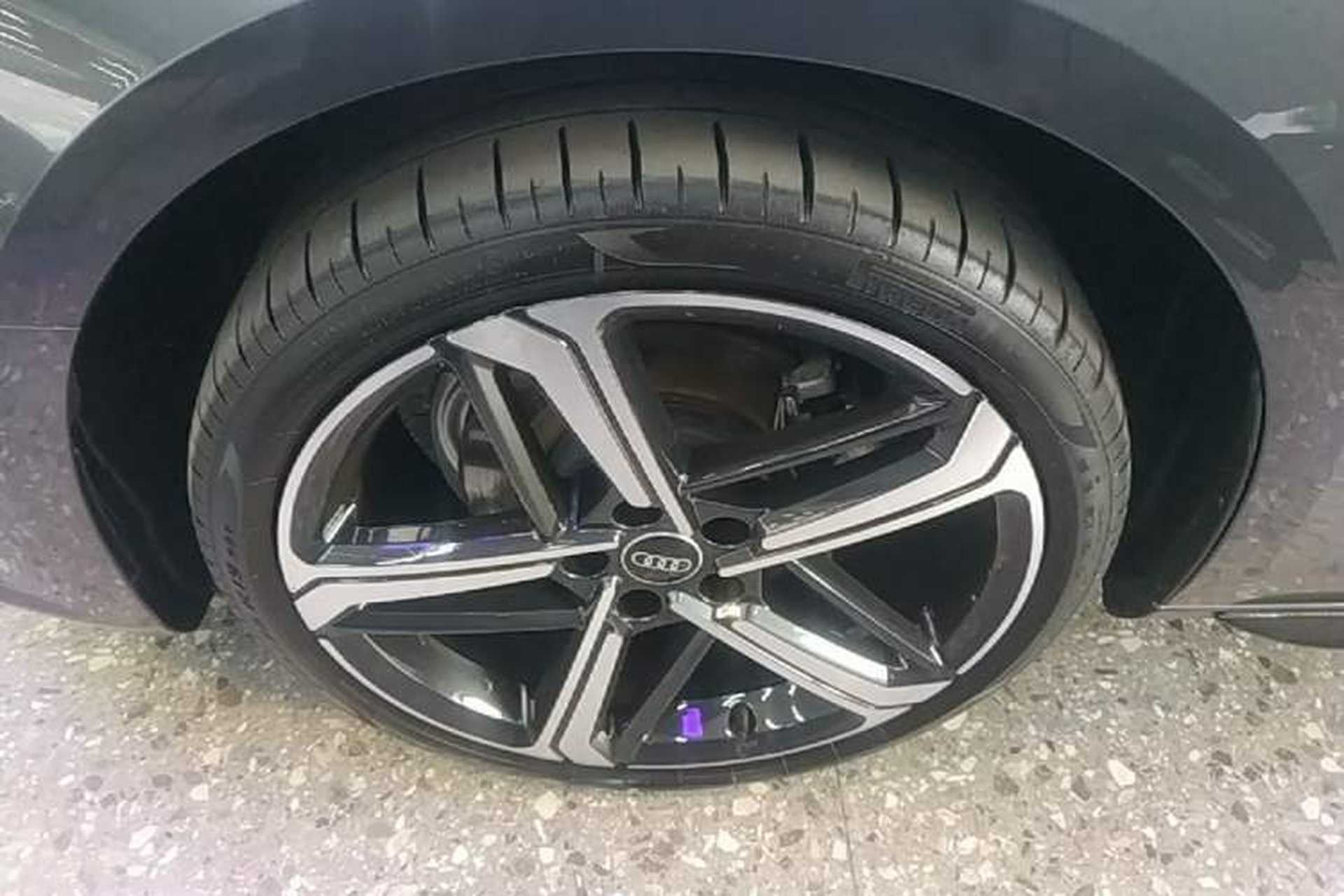 Used Audi A4L 2024 40 TFSI Luxury Dynamic Edition Left Front Wheel Hub